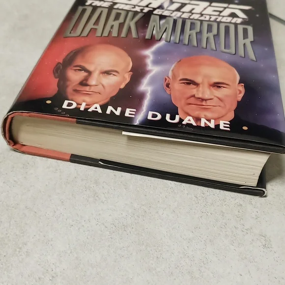 Star Trek The Next Generation: Dark Mirror Book - Picture 10 of 10